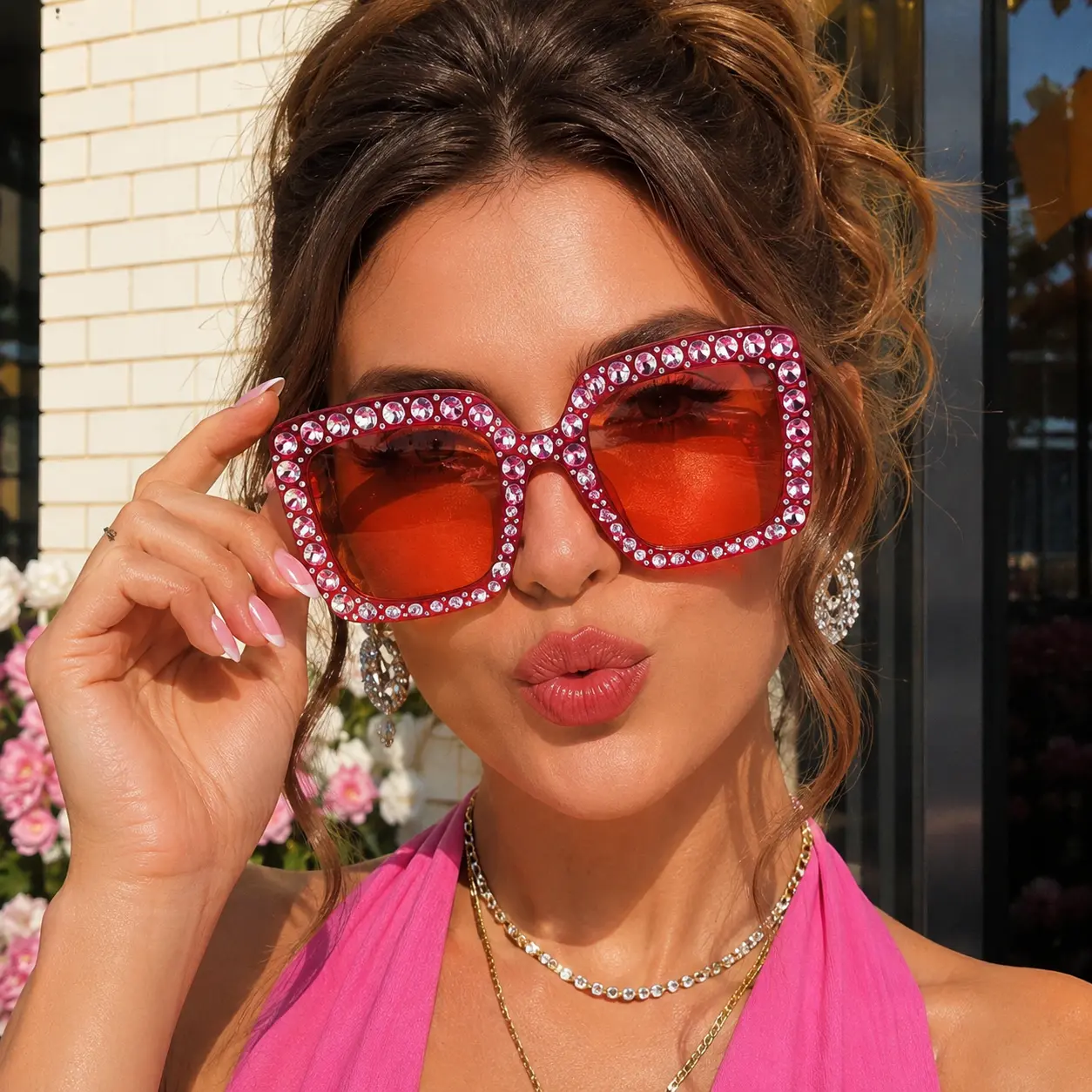 Oversized Square Sunglasses with Rhinestones for Women, Y2K Bling Eyewear with Orange Tinted Lens, UV400 Protection Retro Vintage Sunglasses, Luxury Big Frame Sparkly Party Goggles for Music Festival Accessories, Rave, Beach