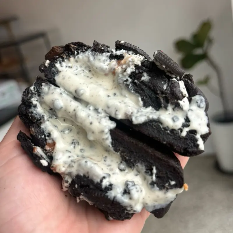 2 Big stuffed cookies