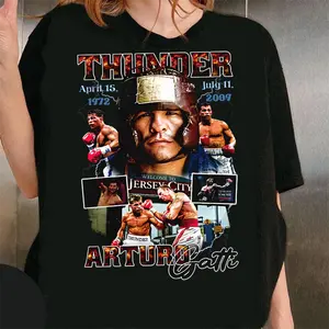 Retro Rare Arturo Gatti Men T-Shirt – Nostalgic Graphic Design That Captures the Essence of Their Career Highlights, Made with Durable, Wash-Resistant Material to Keep the Print Vibrant Over Time, Great for Daily Wear, Weekend Trips