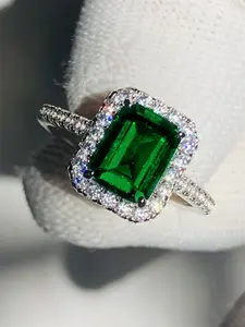 1 PC Classical Green Cubic Zirconia Emerald Cut Solitaire Engagement Ring For Women For Wedding Engagement Party Jewelry Valentine's Day Gift