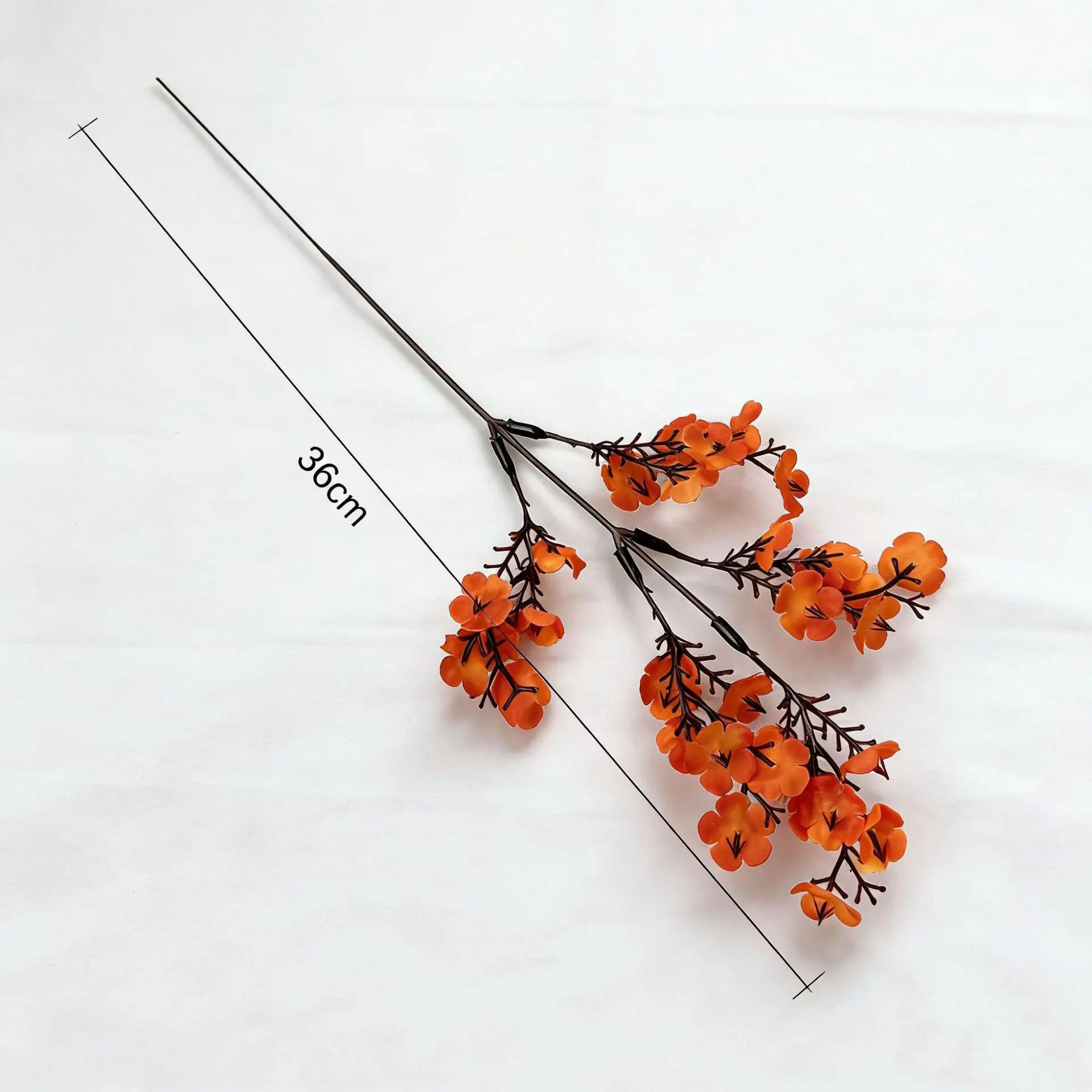 Small floral pattern with orange stars