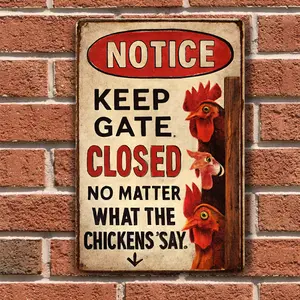 Retro "Please Close The Door" Humorous Chicken Coop Metal Sign, Rustic Wall Decor with Red Lettering and Chicken Design, Durable Indoor/Outdoor Metal Tin Warning Sign, Suitable for Fences, Barns, Great Gift for Chicken Lovers