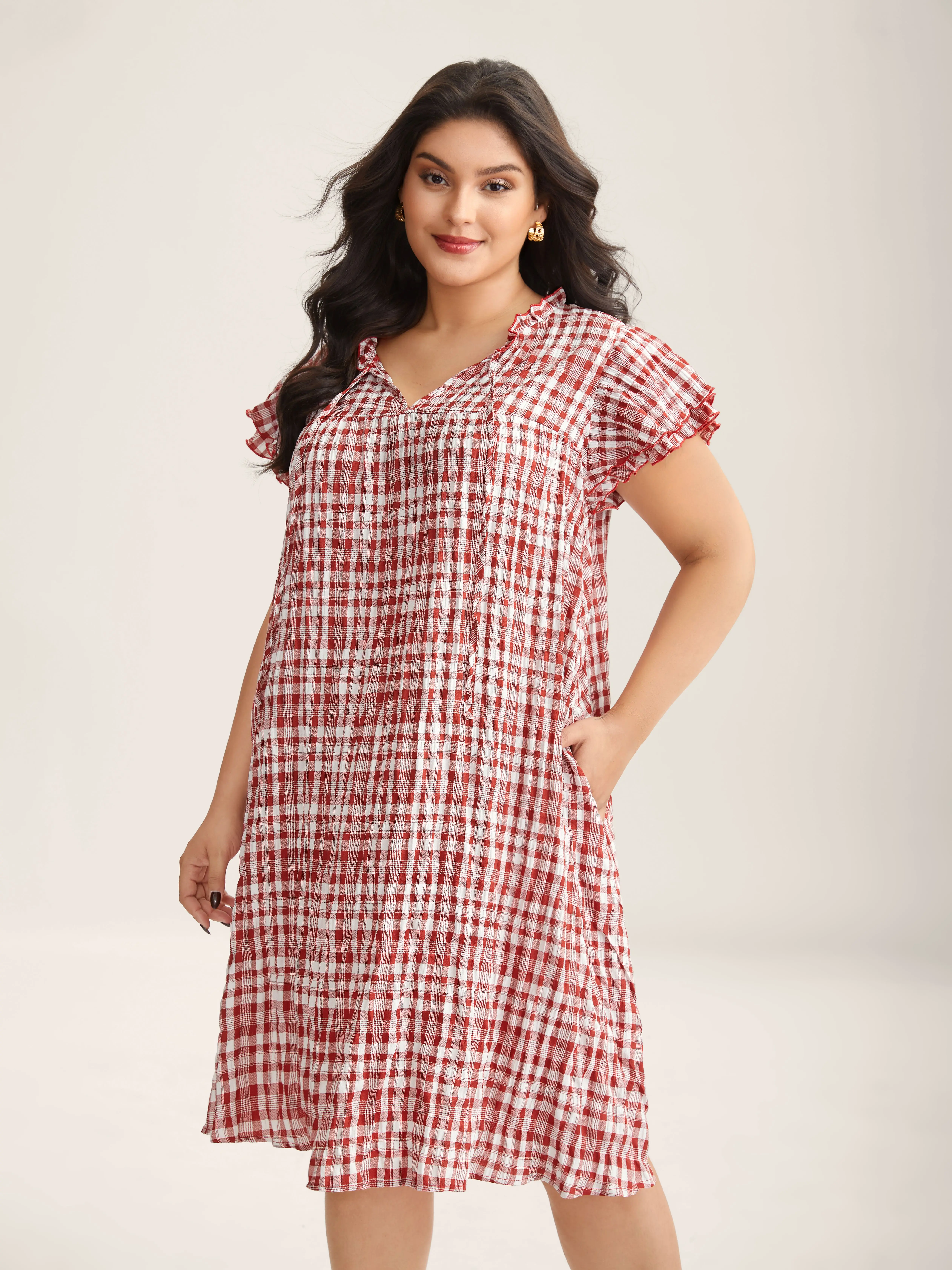 BloomChic Women's Plus Size Bold Plaid Casual Midi Dress - Polyester-Rayon-Spandex Fabric, Tummy Flatterer, Flutter Cap Sleeves, Ruffle Detail, Pockets, Beltfree Ease, Low Iron, Cold Wash, Like-Color Wash, Plus Size Fashion Curvy Dress