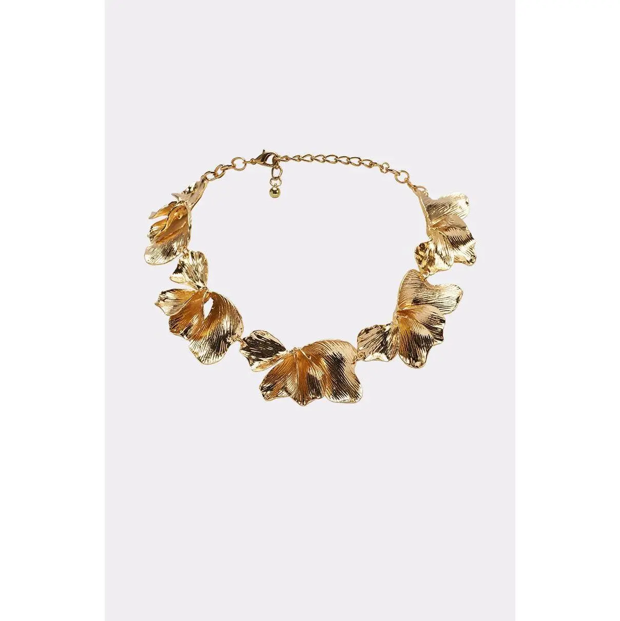 ON A BEACH NECKLACE