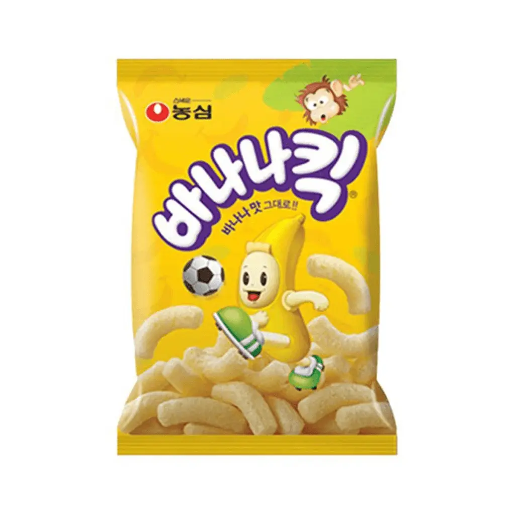 Nongshim Banana Kick Puffed Snack - 45g Room Temp Crisp Puffed Snacks, Creamy Sweet Banana Flavor, Corn-Infused, Melt-In-Your-Mouth Bite, Nostalgic Treat for All Ages, Banana Cream, Creamy Banana
