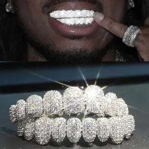 2pcs Hip Hop Cubic Zirconia Teeth Set, Sparkling Punk Upper and Lower Braces, Rapper Accessories Diamond Braces for Boys and Girls Teen Role Play Oral