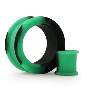 Emerald And Black Double Flare Silicone Tunnel Plugs