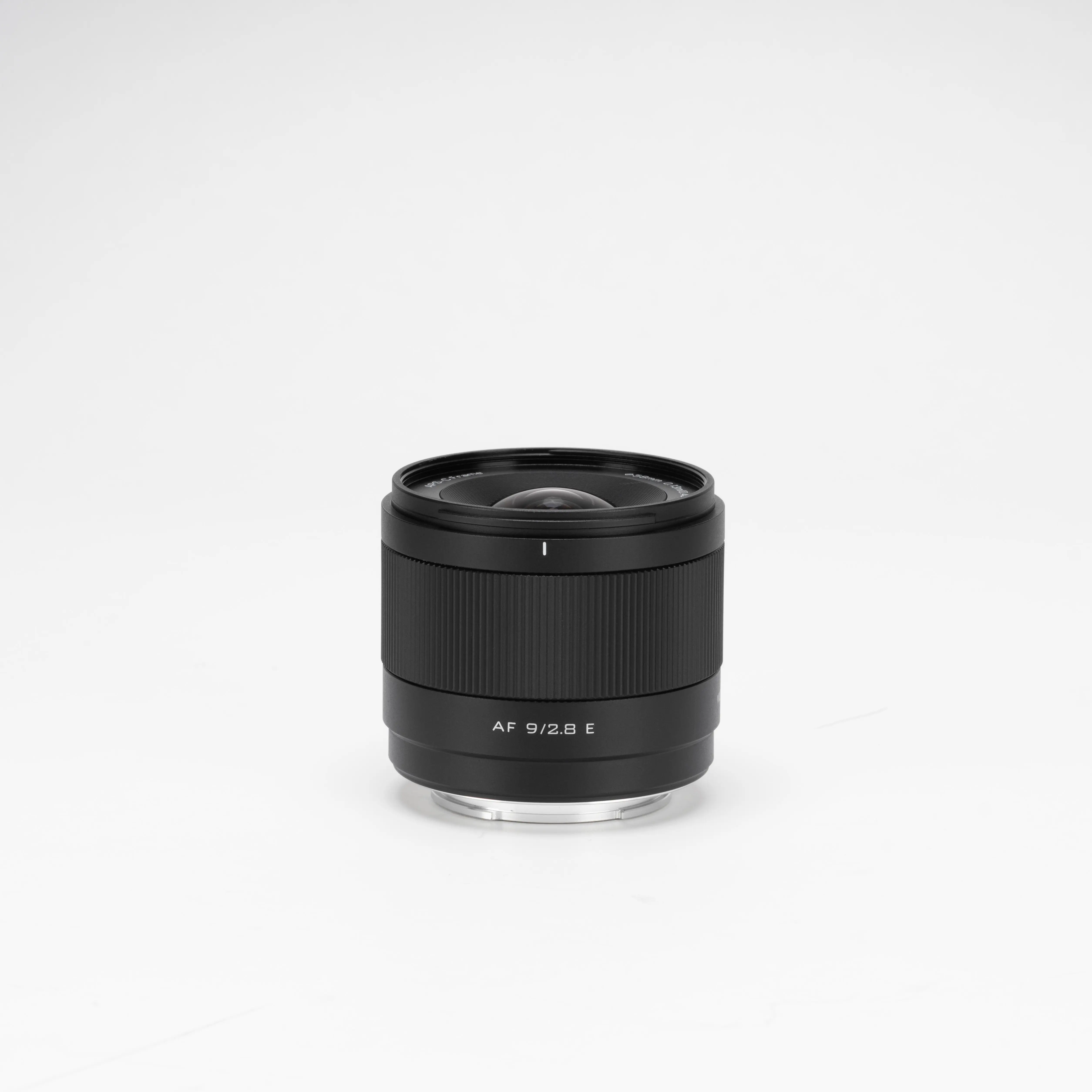 Viltrox AF 9mm F2.8 Air Camera Lens (E/Z/XF Mount) - 113.8° Ultra-Wide Angle, Lightweight, Fast Auto Focus, Edge-to-Edge Clarity Photographic Kit