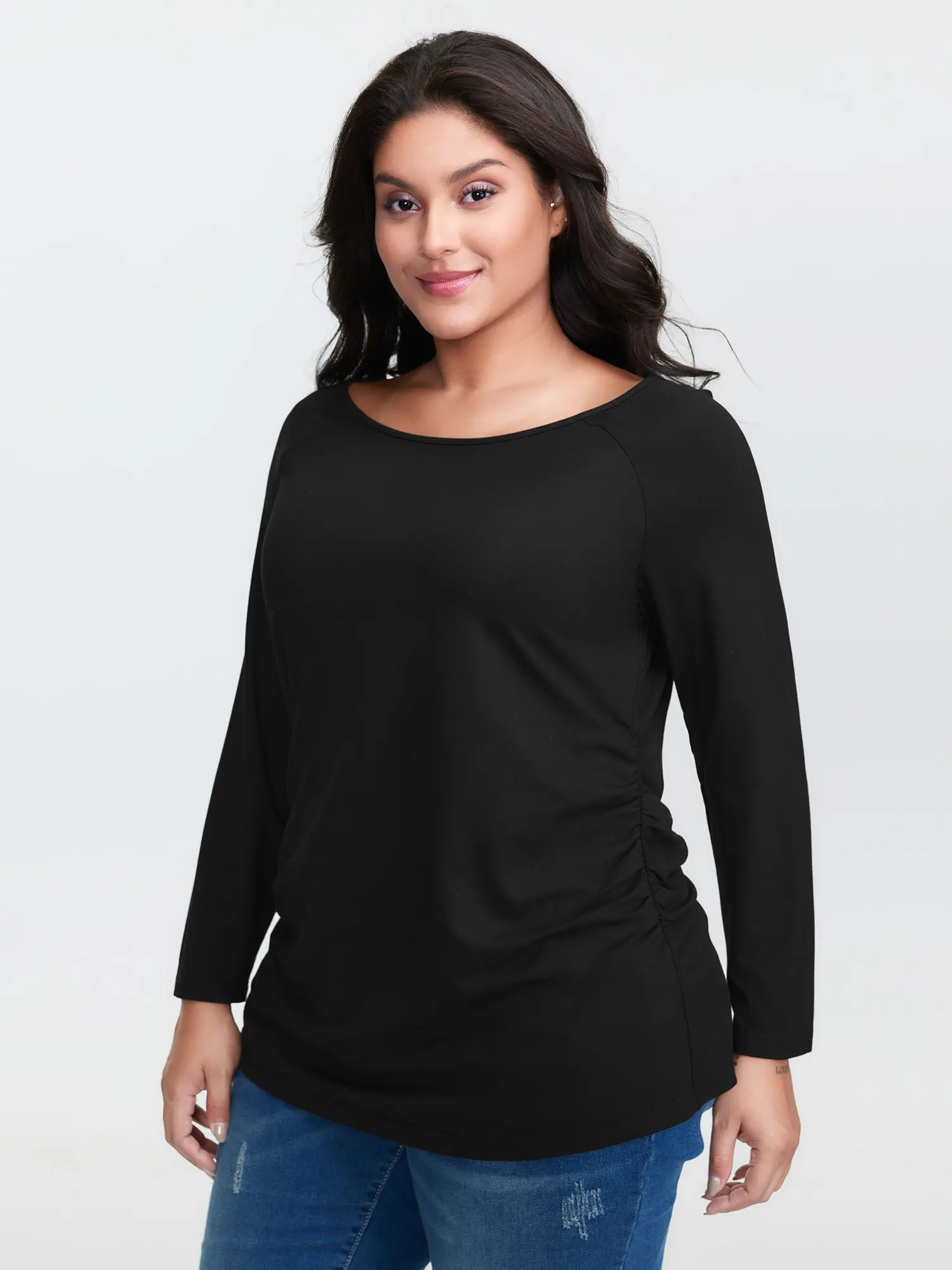Women's Plus Size T-Shirt in a Fitted Style, Solid Supersoft Fabric Top, A Versatile Casual Piece for Everyday Wear, Bodycon, Lady, Long Sleeve