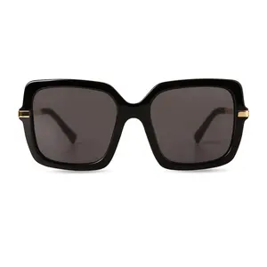 DIMA Eyewear - Deena Sunglasses, UV400 Protection Dark Gray Lenses Matte Black Frame Gold-Toned Metal Details Unisex Retro Square Sunglasses