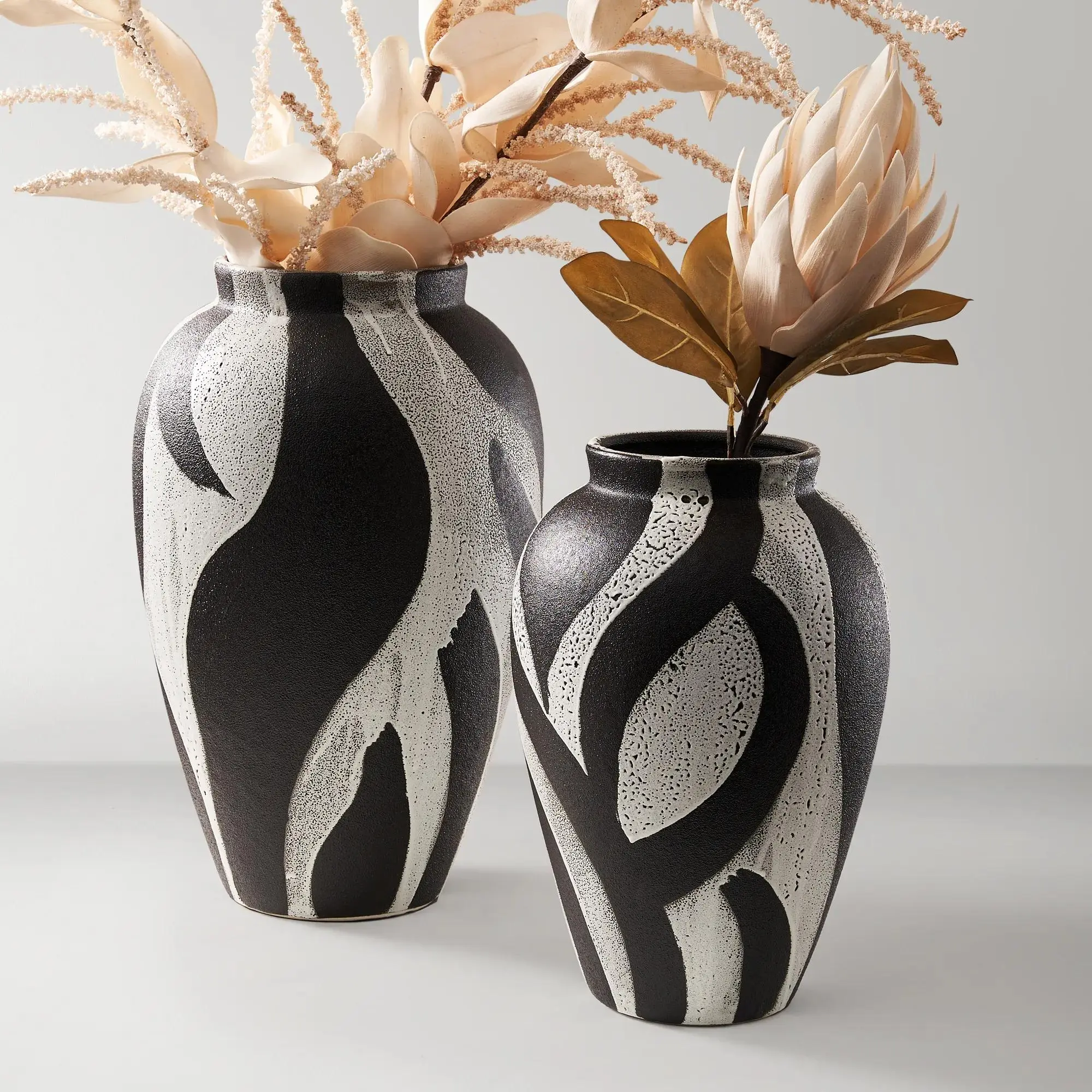 Z Gallerie Montae Vase Flower Design Home Decor Accessory Bouquet Ceramic Zebra Home Decorative Vase Modern Plant Vase Home Decoration