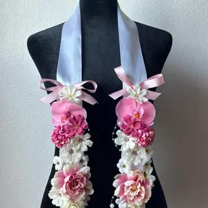 coquette pink flower lei