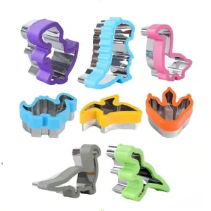 8-Piece Cartoon Sandwich Cookie Mold Set, Dinosaur Series, Reusable Bread Fruit Cutter, Biscuit Cutter Set, Easy Clean, Ideal for Parties and Gatherings