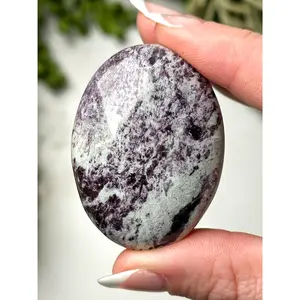 Kammererite Palmstone - #12