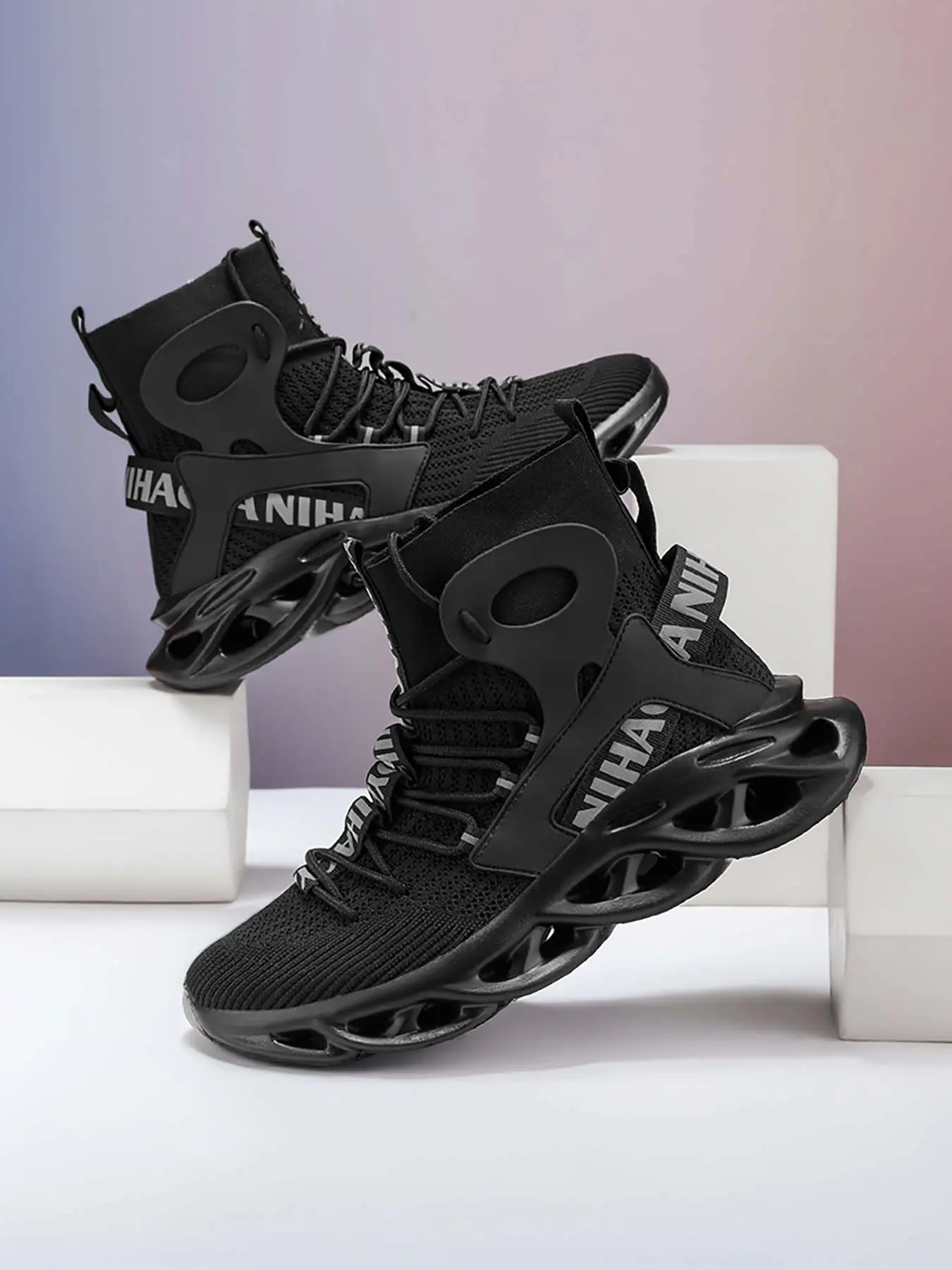 Men's high-top flyknit sports shoes, Breathable Sneakers, Fashionable Sneakers, trendy blade sole, breathable and comfortable, non-slip and wear-resistant, suitable for street fashion, daily casual and outdoor sports wear.