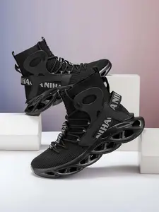 Men's high-top flyknit sports shoes, trendy blade sole, breathable and comfortable, non-slip and wear-resistant, suitable for street fashion, daily casual and outdoor sports wear.