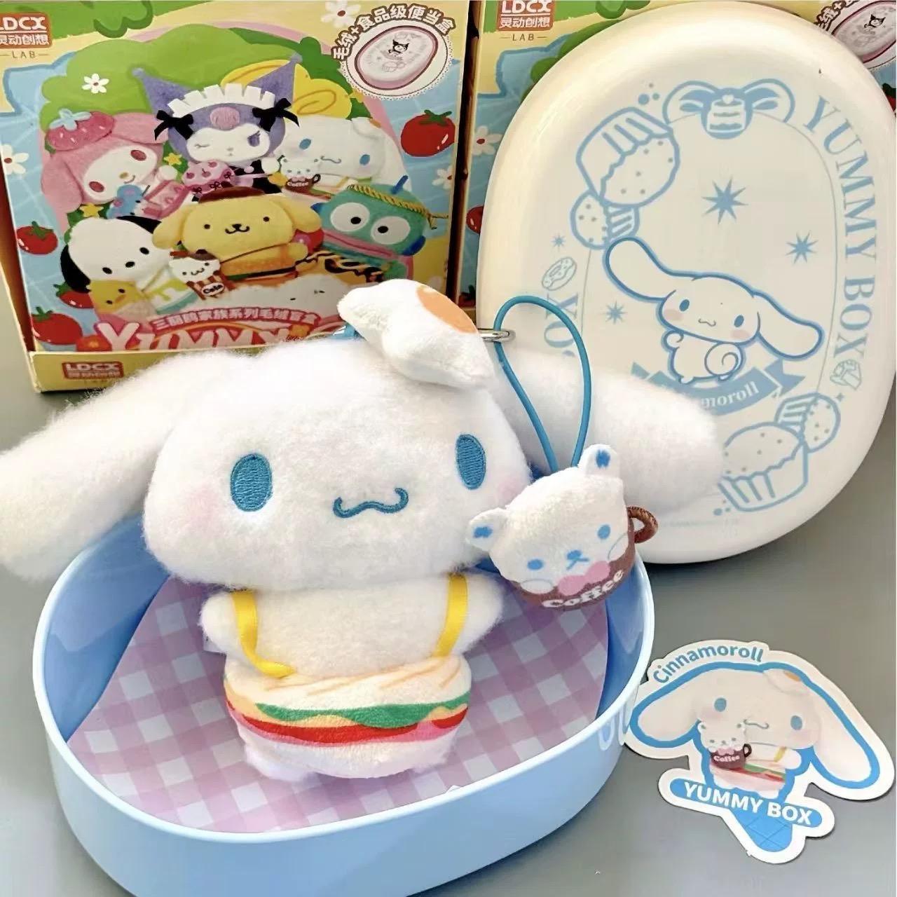 YummyBox Sanrio Family Plush Blind Box  6 classic characters + 1 mystery hidden style, super soft and squishy, perfect for gifting or keeping