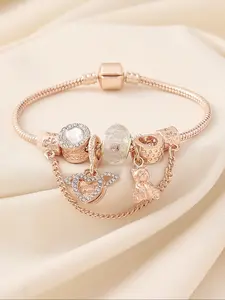 Cute Cartoon Bear Pendant Necklace, Detachable Copper Chain, Rhinestone Heart Design, Perfect Gift for Women, Party & Daily Wear