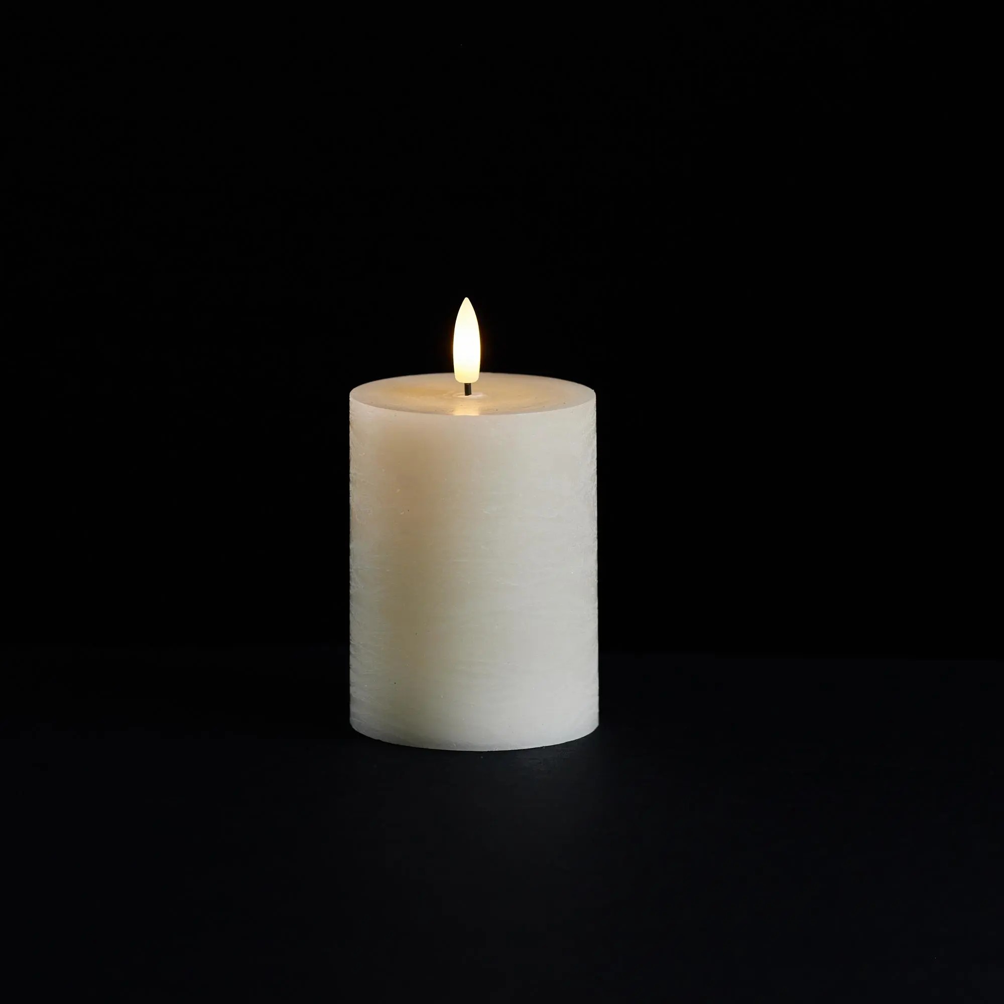 FIA Wick Pillar Candle (Set of 2)