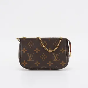 Pre-owned Louis Vuitton pvc Crossbody Bags Pochette Accessoires Monogram Canvas Mini BGP227328