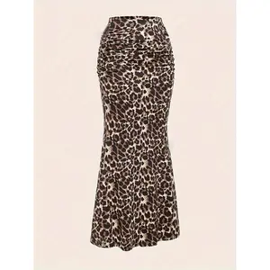 Women’s leopard print mermaid skirt, an elegant and fashionable casual skirt suitable for everyday outdoor wear in all seasons.