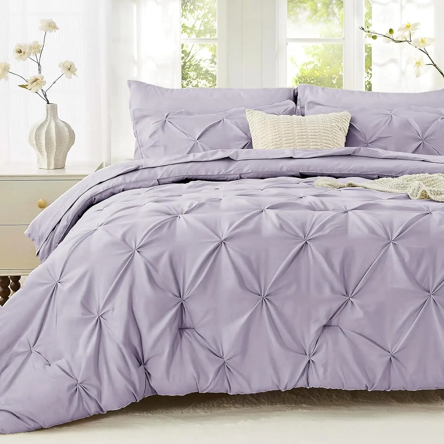 Twin Size Geometric Pintuck Down Comforter Set - 5-Piece All Seasons Durable Bedding Set Including Comforter, Flat Sheet, Fitted Sheet, Pillowcase, Pillowsham (Lavender), Twin Xl