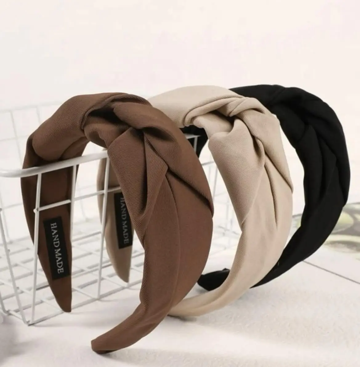 Women's 3PCS Non-Slip Wide Top Knot Hairbands Set - Knotted Headbands in Black, Beige, Brown, Headbands For Women, Elastic Fashion Headbands, Hair Styling Accessories