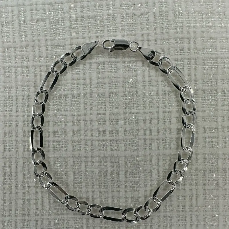 925 Italian Silver Classic Figaro Link Bracelet, 8” Length, 5.7 mm Width, 5.9g Weight