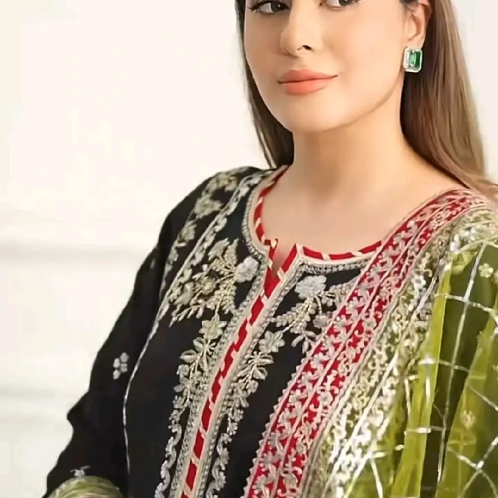 Pakistani Designer Aneela's Collection Raw Silk Luxury Dress, Size L, 22in Chest Womenswear