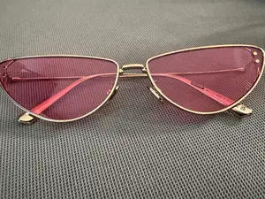 Pre-owned Christian Dior Miss Dior B1U Cat eye Sunglasses Gold tone Metal with Pink Lenses Iconic Design Versatile Use Elegant Addition