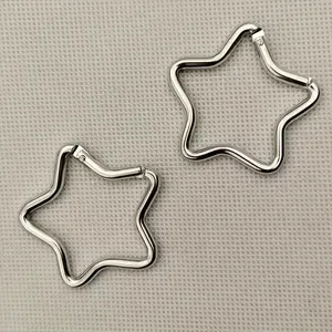 5pcs Set of Five-Pointed Star Aluminum Alloy Carabiners, Keychain Clips, Outdoor Camping Key Rings, Water Bottle Hooks, Backpack Accessories