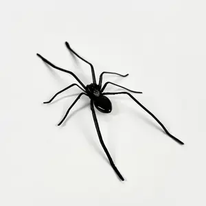 Spider Fridge Magnet, Lifelike Removable Magnetic Spider Decorations for Refrigerator, Garage Door, Car Halloween