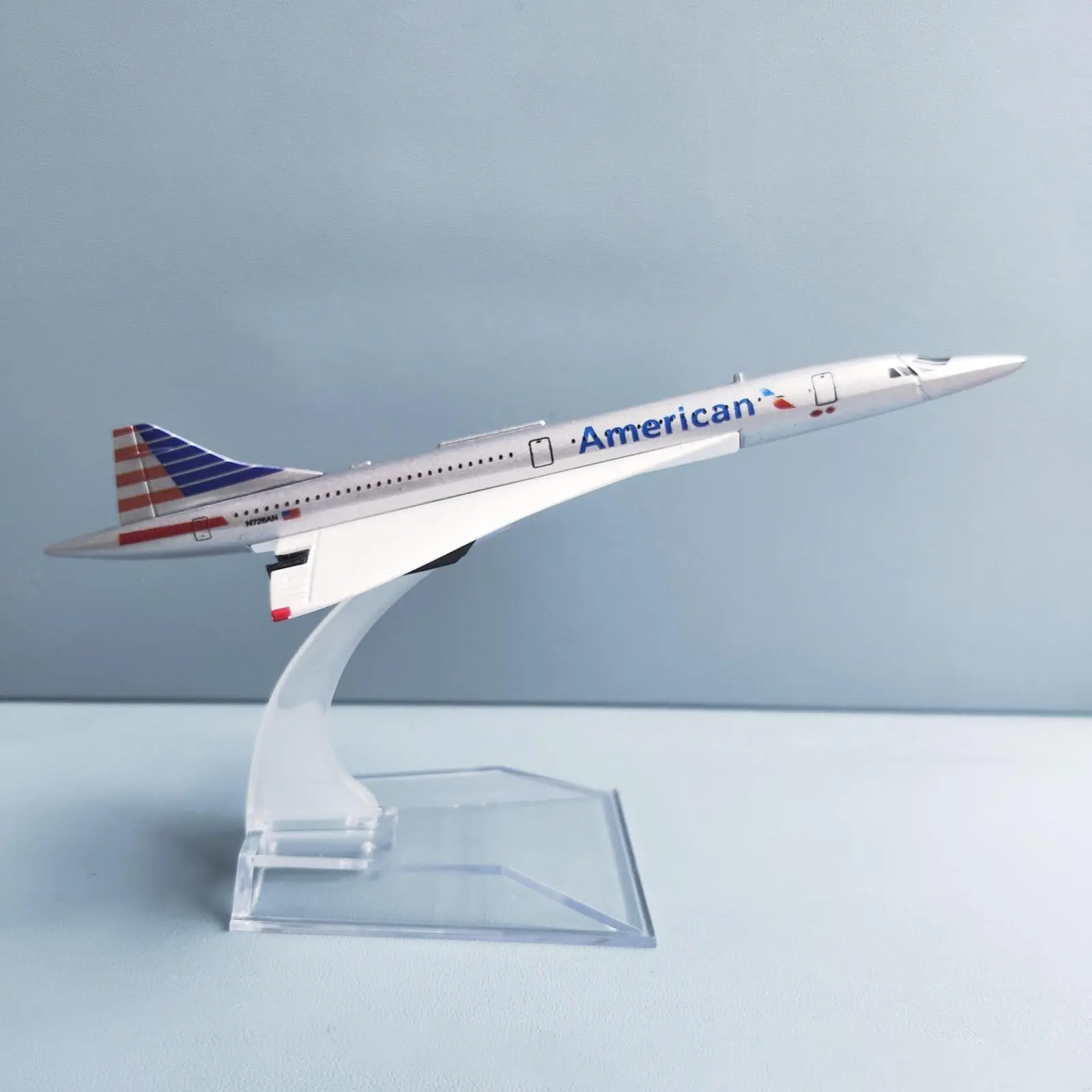 American Themed Airplane Model, Model Aircraft, 1 Count Die-cast Metal-Airplane Replica, Home Decor, Party Gifts, Perfect for Air Day Celebrations