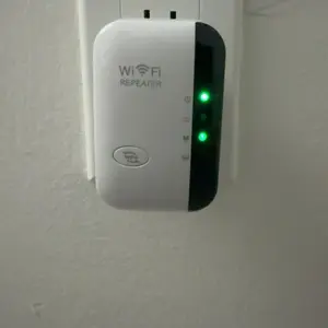Wireless WiFi Repeater/Extender/AP/WI-FI Signal Range Amplifier/Booster,High Speed WiFi Range Extender, Covers 5000 ft & 50 Devices (US Plug),Repeater, (2.4GHz)Wireless Repeater, Long Range,Mini 2.4G Portable WiFi Signal Range Extender with WPS