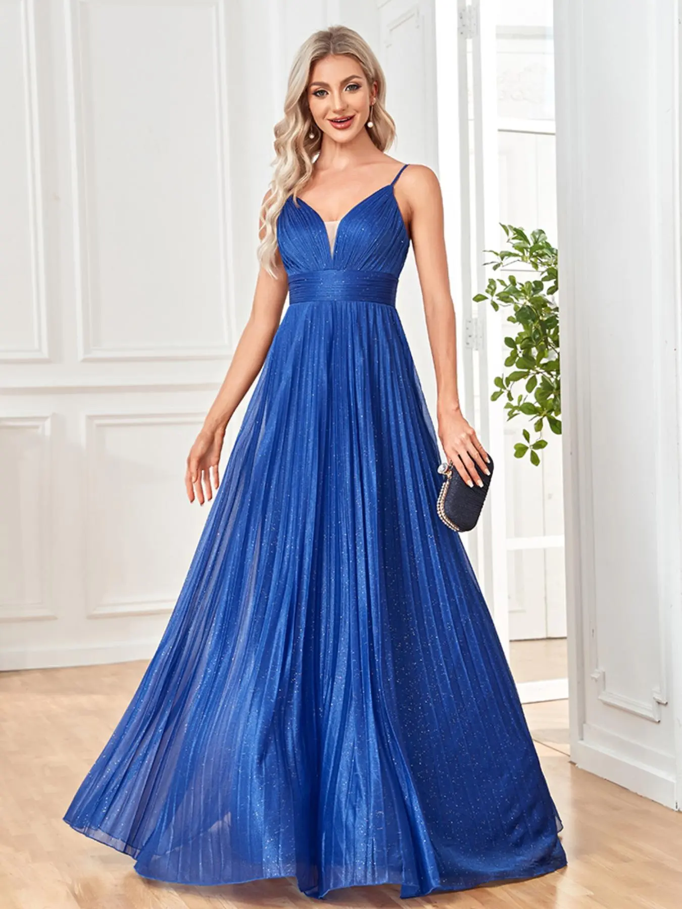 Women's pleated lace Fabric halter dress, sleeveless design for summer fashion Elegant formal style Formal Wear, Womenswear, suitable for parties and banqueting trips, add a stylish sense of style to your wardrobe