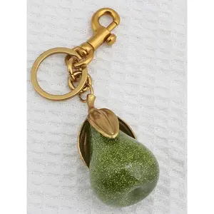 Fruit Design Keychain, Cute Pear-Shaped Keychain for Women & Men, Fashion Accessory for Bag Decoration, Trendy All-Match & Exquisite Keychain for Birthday Gift
