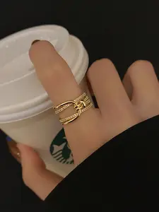 Elegant multi-layered twisted ring – A ring for women, perfect for everyday wear.