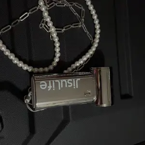 review image 3