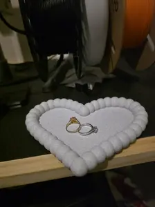 Heart-shaped trinket tray