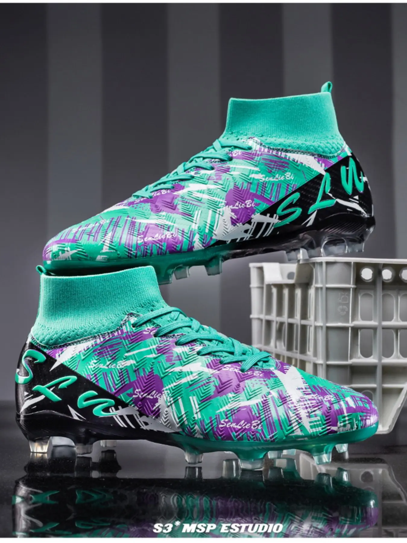 C Ronaldo Assassin Professional Long Stud Soccer Shoes, Unisex Youth Football Cleats, Durable Design for Outdoor Play