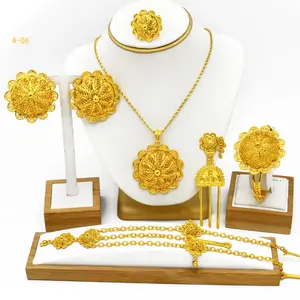 Dubai Gold Jewelry Lovers Bridal Necklace Earring Ring Bracelet Hairpin Head Chain Six Piece Set Complete Accessory Daily Party