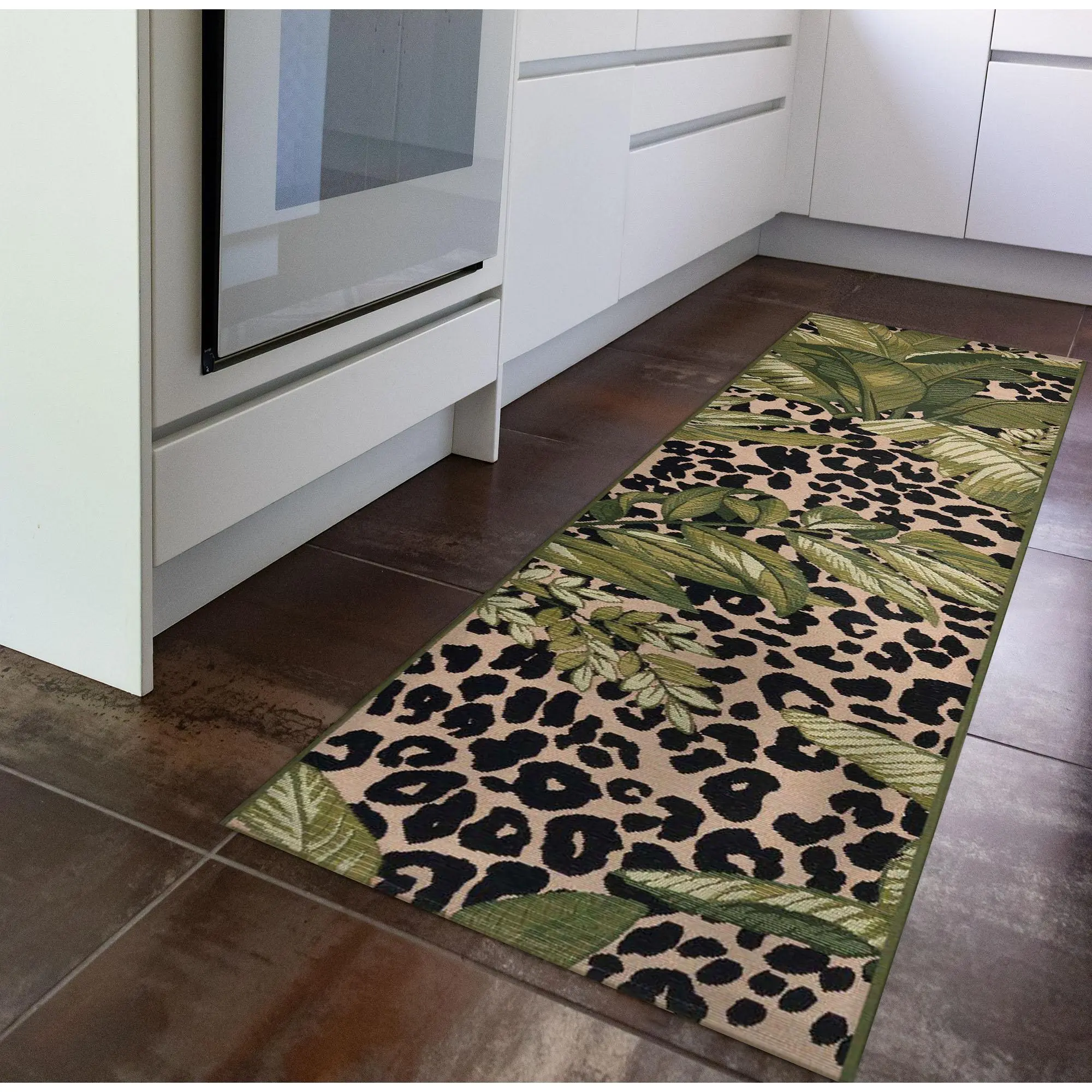 Lush Decor MARINA Home Decorative Rug - Indoor/Outdoor Power-Loomed Synthetic Blend Low Profile Low Pile Patio Rug, Transitional Geometric Botanical Wildlife Print (Safari)