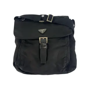 Pre-owned PRADA Nylon Shoulder Bags Tessuto Nylon/Leather Shoulder Bag