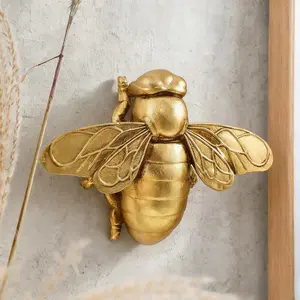 Vintage Gold Bee Wall Sculpture - Cute Resin Wall Decor - Wall art for Bedroom, Living Room, Bathroom, Aesthetic Room, Office and Home Decoration - Hangable Wall Ornament - Decorative Wall Hanging - Gift Idea for Birthday, Thanksgiving & Christmas