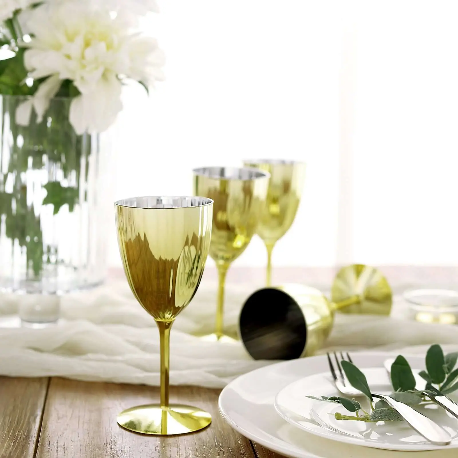 Metallic Gold Disposable Plastic Goblets - 6-Pack 8oz Small Cups Glasses for Weddings, Special Events | Kitchenware Drinkware