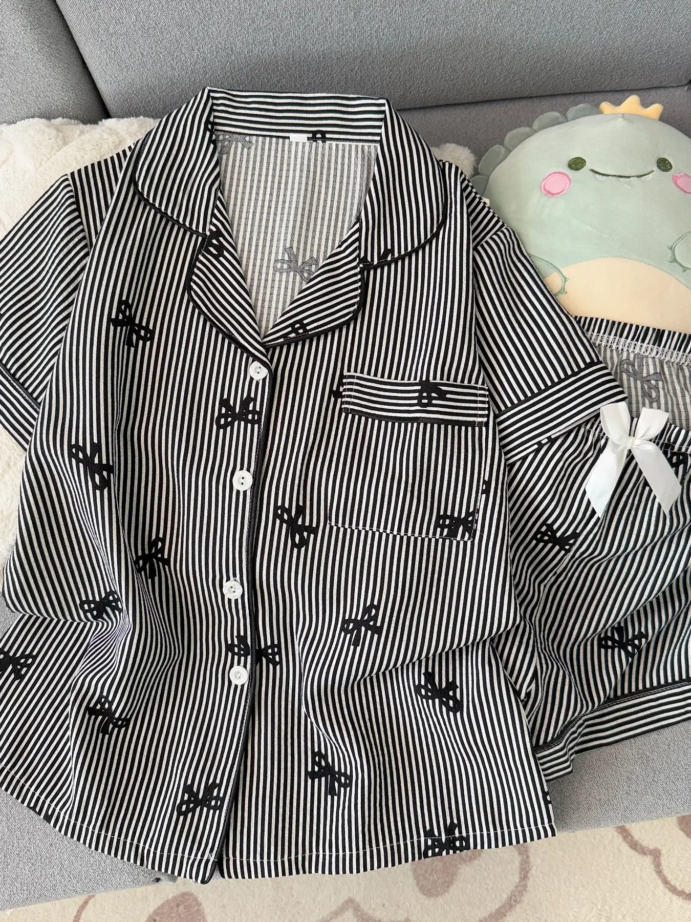 Comfortable Striped Pajama Set Pjs for Women, Breathable Cotton Lounge Wear, Loose-Fitting Casual Sleepwear for All Seasons