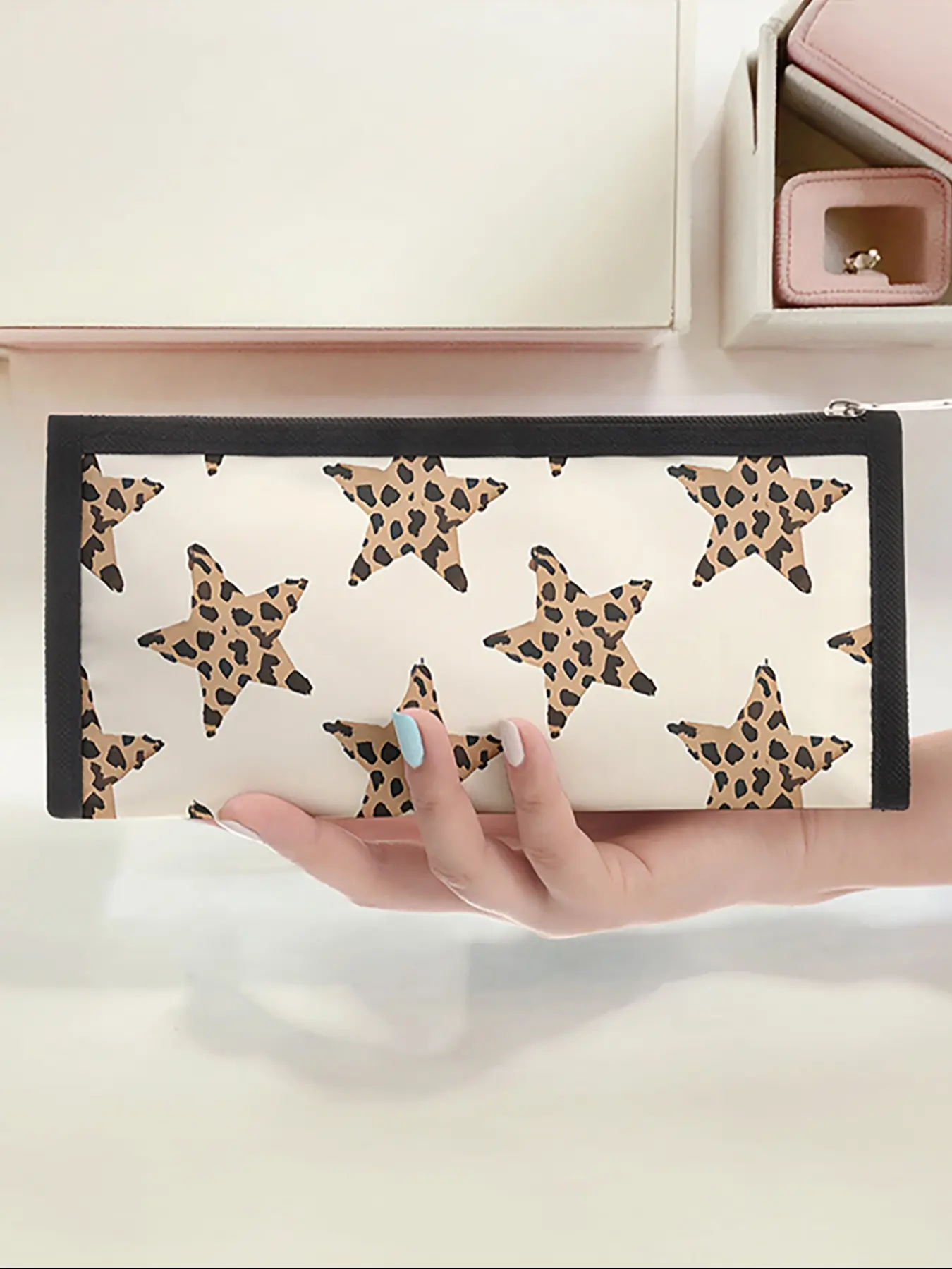 Leopard Star Pattern Triangle Pencil Case, Portable Multi-Functional Stationery Bag, Zipper Design, Unisex School Supplies Organizer, Office Supplies