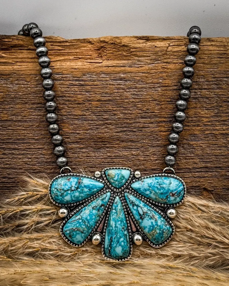 Sierra Fan Fashion Necklace Set in Aqua