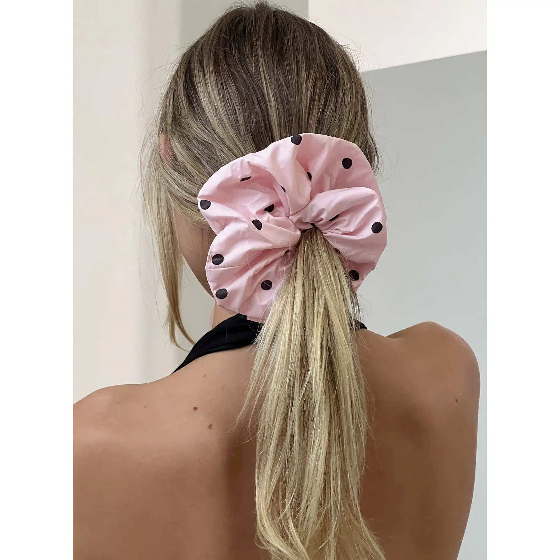 Amary Scrunchie Pink Polka