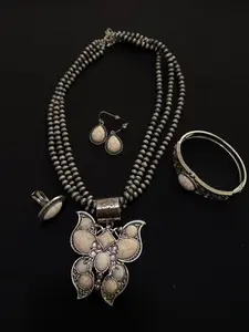 Southwestern Multi-Stone Crescent Naja Squash Blossom Necklace - 018